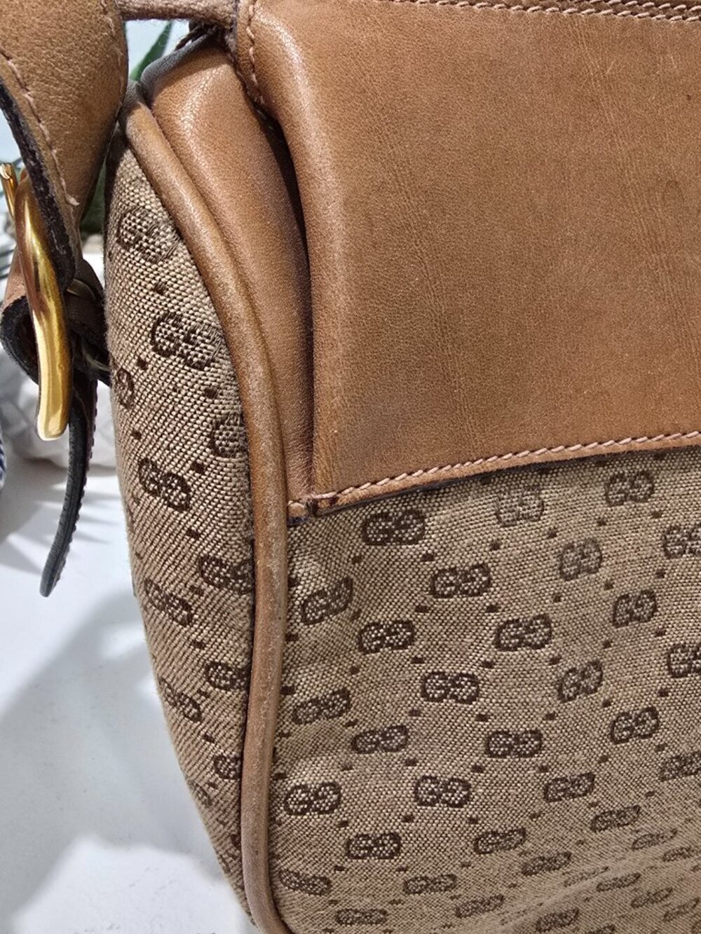 Gucci - Vintage GG Monogram Shoulder Bag, Web Stripe, Made in Italy​​ - Picture 9 of 16